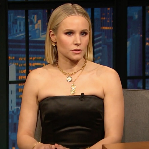 Kristen-Bell-had-to-darken-her-hair-to-look-bad
