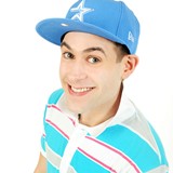 Lee-Nelson-celebrates-DVD-release-with-HMV-signing