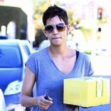 Halle-Berry:-I-get-more-privacy-in-France