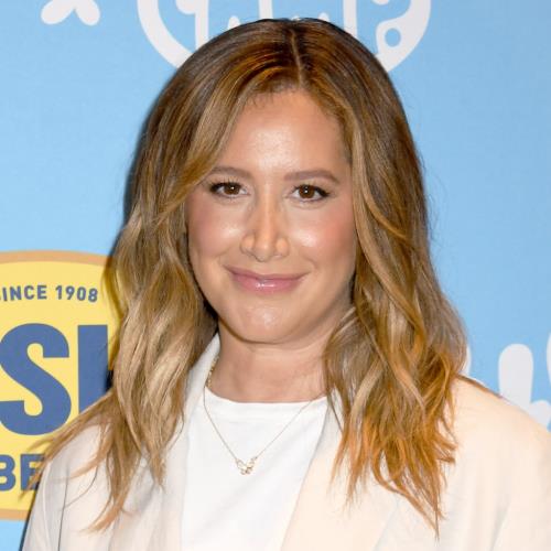 : Ashley Tisdale Defends Mandy Moore & Hilary Duff Against ‘Toxic Mom Group’ Claims : Ashley Tisdale Defends Mandy Moore & Hilary Duff Against ‘Toxic Mom Group’ Claims