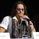 Depp-�summons-One-Direction-for-jam-session�