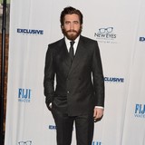 Jake-Gyllenhaal-honoured-for-charity-work