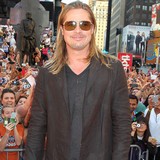Brad-Pitt:-My-daughters-prefer-Gomez