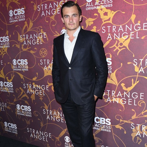 Rupert Friend to star alongside Scarlett Johansson and Jonathan Bailey in Jurassic World - Vimarsana News