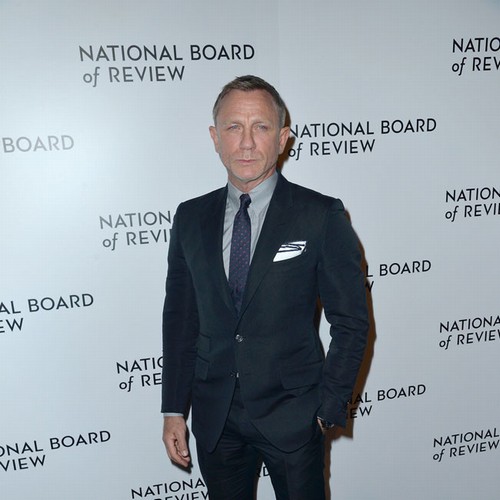 Daniel Craig always had 'real collaboration' with James Bond effects team thumbnail