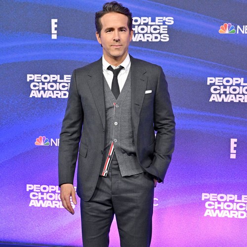 Ryan Reynolds-backed wireless company sold as part of $1.3 billion deal thumbnail