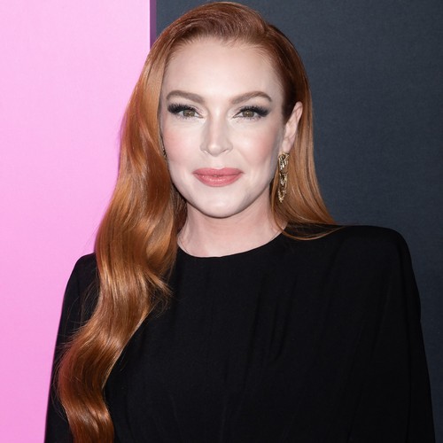 Lindsay Lohan reveals how Stephen and Ayesha Curry became her son's godparents thumbnail