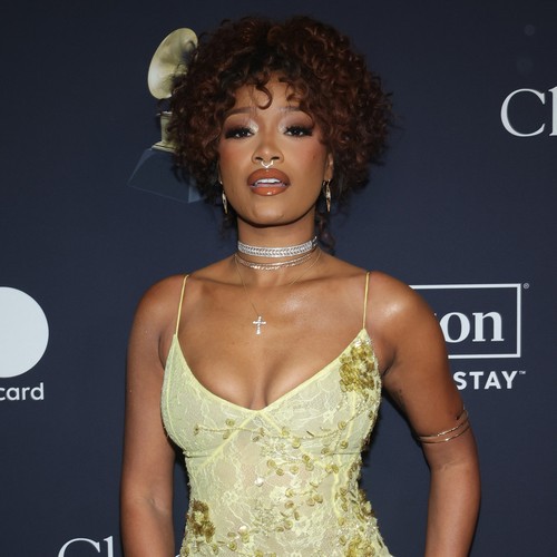 Keke Palmer opens up about being 'fiercely protective' over her son thumbnail