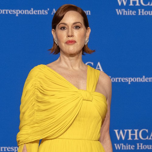 Molly Ringwald believes she was 'taken advantage of' as a young actress - Vimarsana News