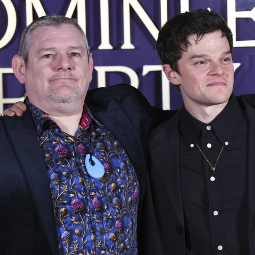 Роберт Арамайо защищает оскорбительные выражения борца за синдром Туретта на церемонии BAFTA Роберт Арамайо защищает оскорбительные выражения борца за синдром Туретта на церемонии BAFTA