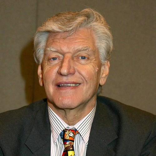 Darth Vader actor Dave Prowse laid to rest - Vimarsana News
